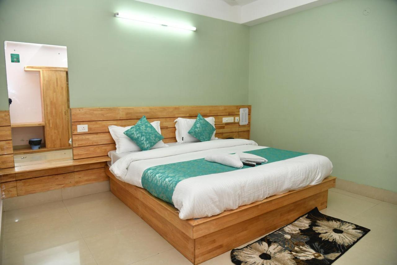 Hotel Sea Rock Jangli Ghāt Esterno foto