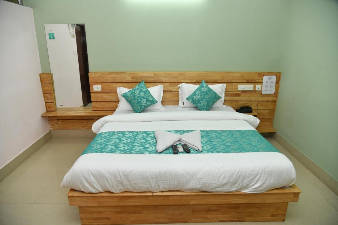 Hotel Sea Rock Jangli Ghāt Esterno foto